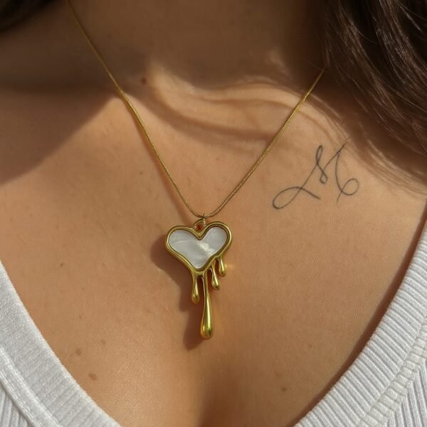Melting Heart Glow Anti Tarnish Necklace
