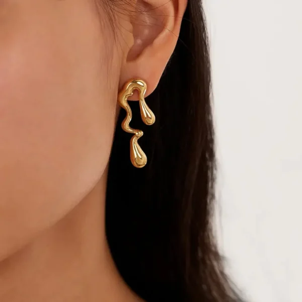 Bold Sassy Heart Anti Tarnish Earings